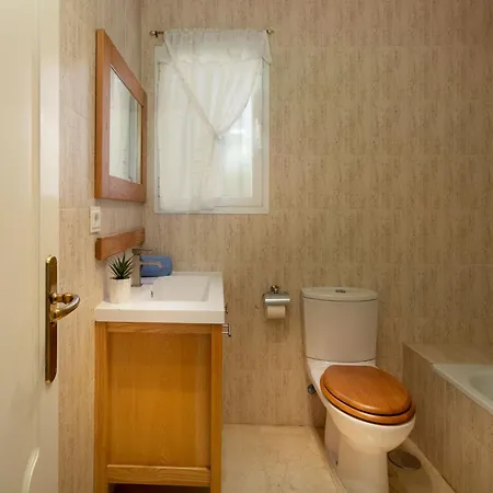 Pia's Sea Dream By Interhome