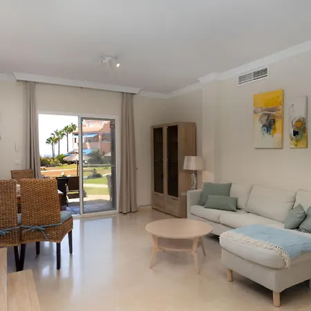 Pia's Sea Dream By Interhome * Estepona